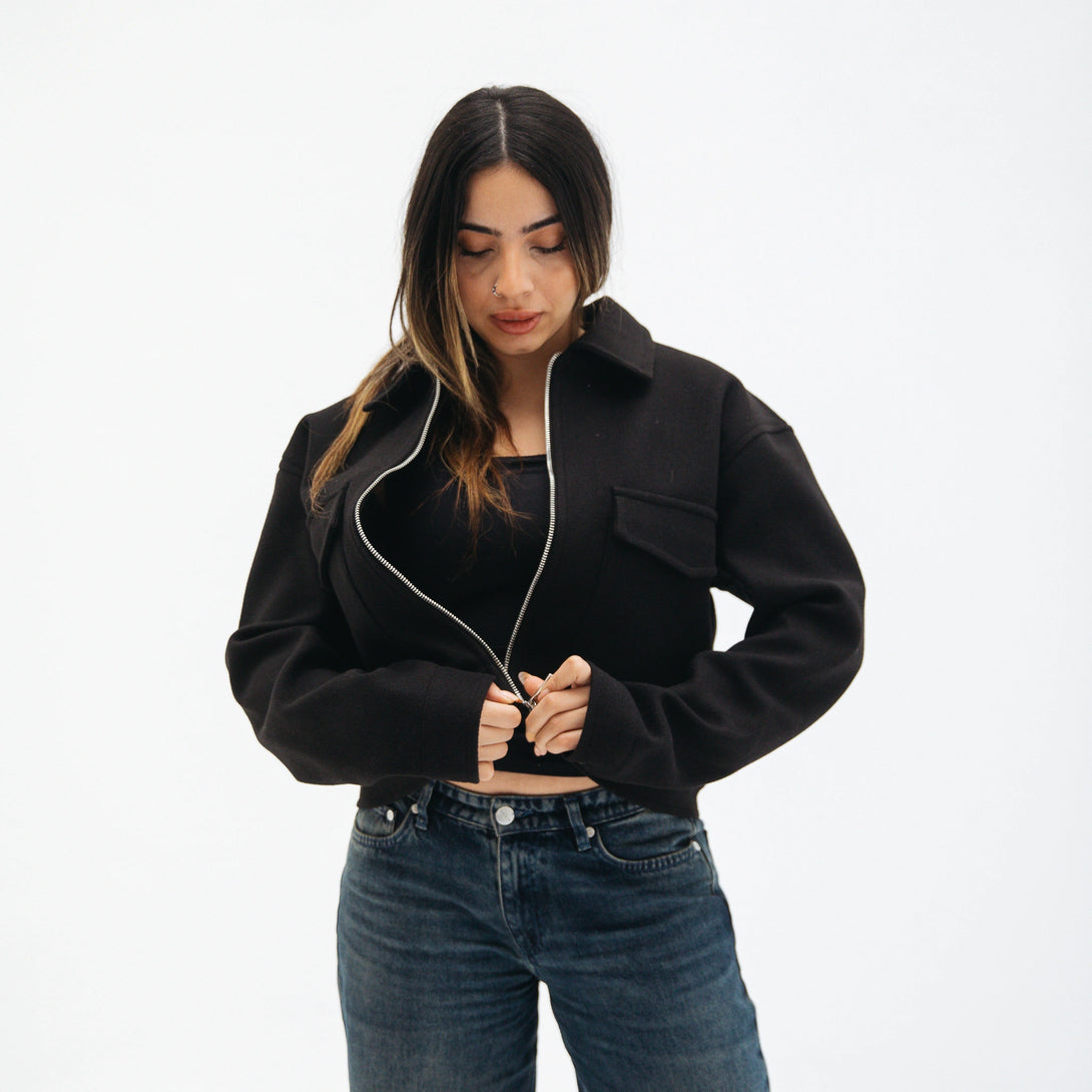 Cropped jacket pocket-black